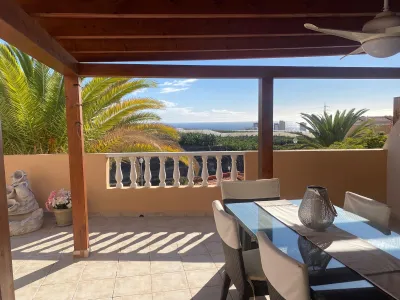 1 bedroom townhouse, Residencial Mariben, Callao Salvaje, photo 3 of 28