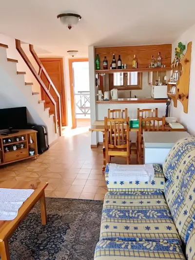 1 bedroom duplex, Parque Santiago II, Playa de las Américas, photo 2 of 10