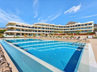 2 bedroom apartment, Atlantic Homes, Costa Adeje, photo 1 of 14