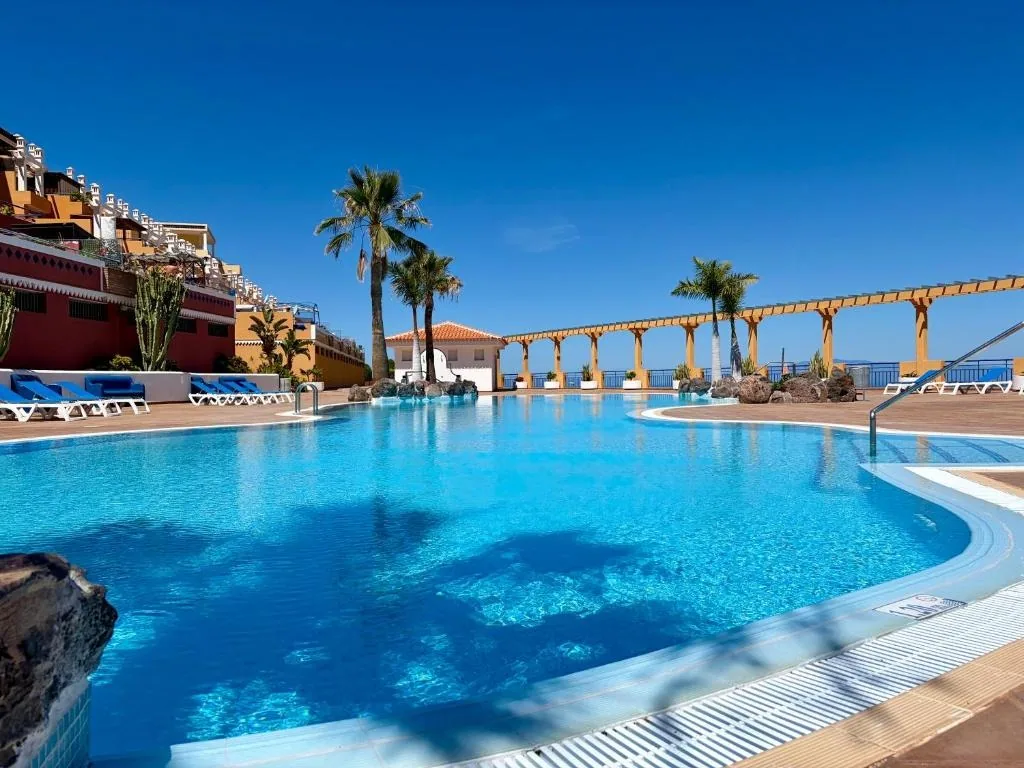 2 bedroom apartment, Roque del Conde, photo 1 of 24