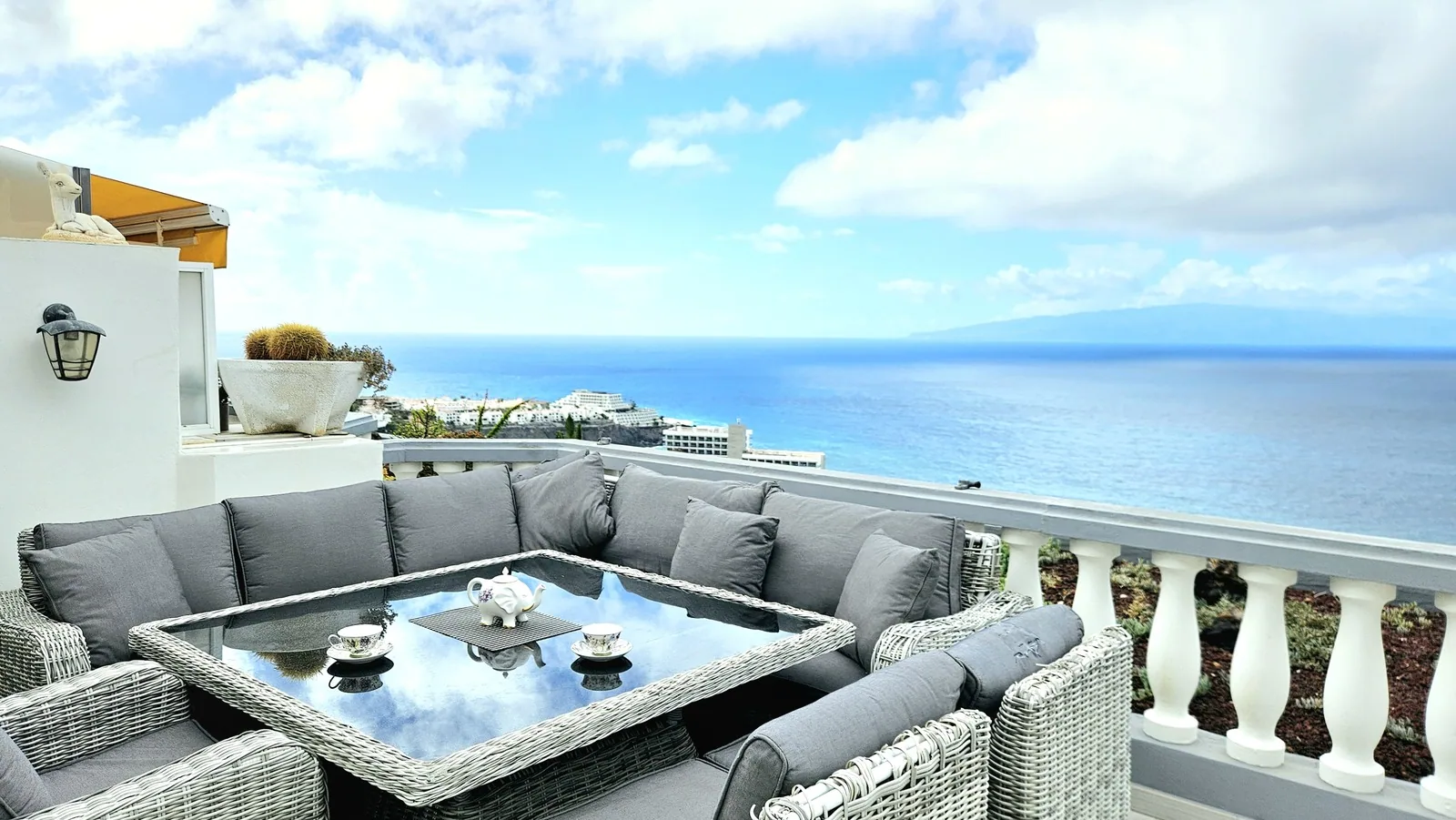 2 bedroom apartment, Gigansol Club II, Los Gigantes, photo 1 of 15