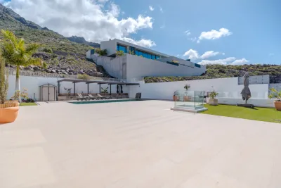 5 bedroom villa, Roque del Conde, photo 6 of 40